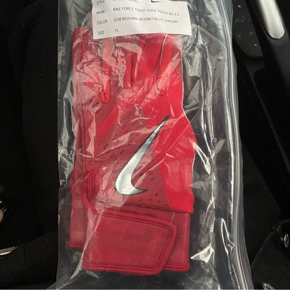 Nike Trout Force Edge Batting Gloves 2.0 Youth Large Red/Metallic Chrome - Picture 6 of 15